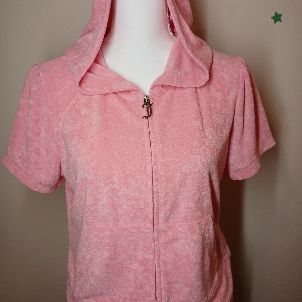 Juicy Couture Pink Velour Hoodie & Shorts Set – Size L (NWOT) - Picture 2 of 16